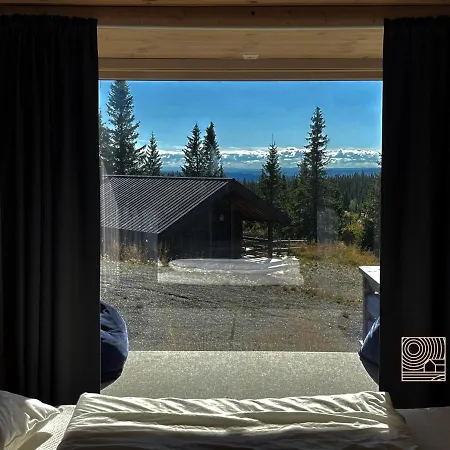 Дом отдыха New Large In Out & Sauna *