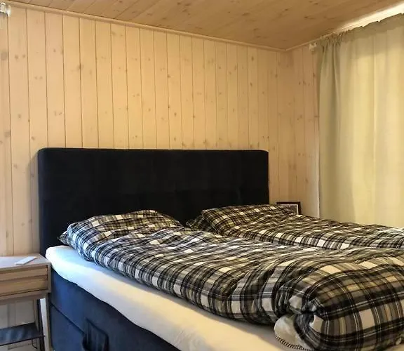 New Large In Out & Sauna
